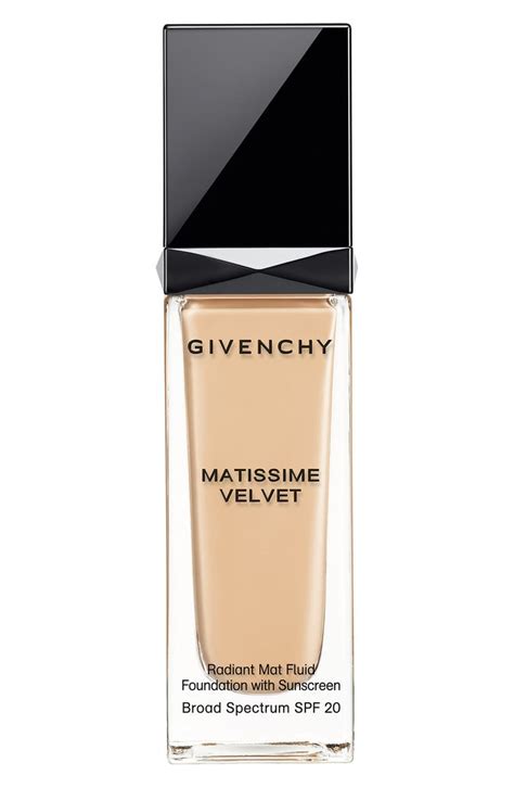 podkład matujący matissime velvet fluid givenchy c|Matissime Velvet Radiant Mattifying Fluid Foundation SPF 20.